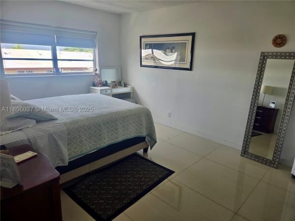 Beverly Hills, 5300 Washington St #403U, Hollywood, Florida 33021, image 3