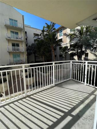 7270 SW 89th St #C301, Unincorporated Dade County, Florida 33156, image 1