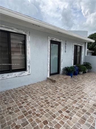 19570 NW 55th Circle Pl, Miami Gardens, Florida 33055, image 1