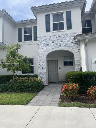 1776 SE 27th Rd, Unincorporated Dade County, Florida 33035, image 1