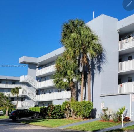 Royal Park, 120 Royal Park Dr #3B, Oakland Park, Florida 33309, image 1
