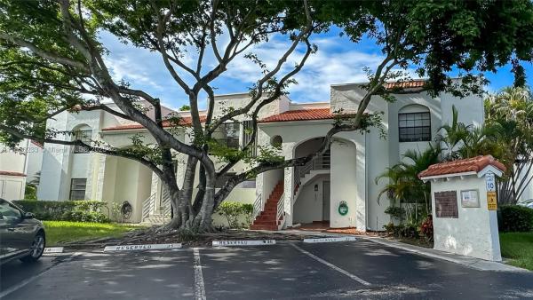 Mariner Village Garden, 3570 Magellan Cir #222-2, Aventura, Florida 33180, image 3