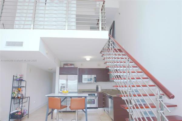 41 st 5th St #1304, Miami, Florida 33131, image 1