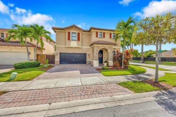 Garden Estates, 11839 SW 155th Ct, The Hammocks, Florida 33196, image 3
