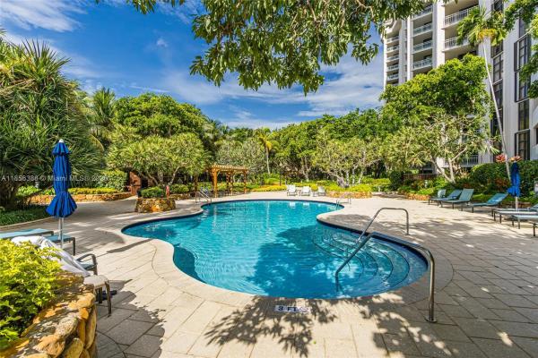 2000 Towerside Ter 406, Miami, Florida 33138, image 1