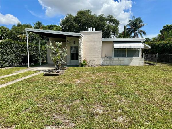 845 NE 127th St, Miami, Florida 33161, image 1