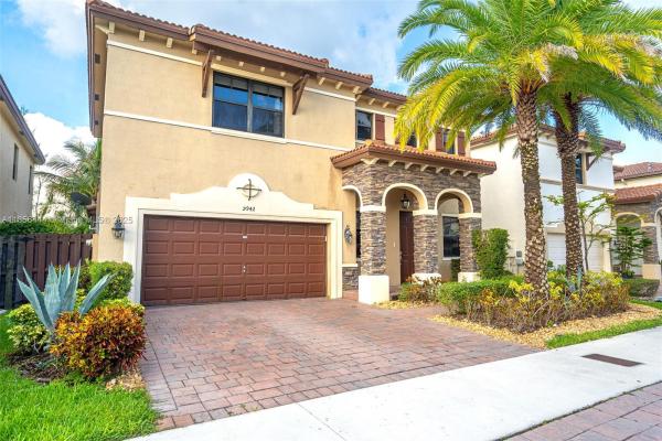 Isles At Grand Bay, 9942 NW 86th Ter #9942, Doral, Florida 33178, image 1