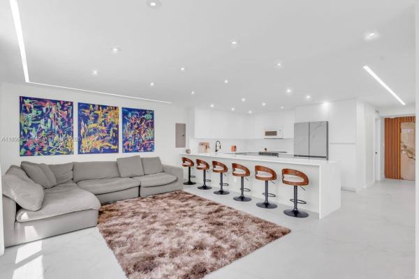 Villa Dorada, 20441 NE 30th Ave 424-9, Aventura, Florida 33180, image 1