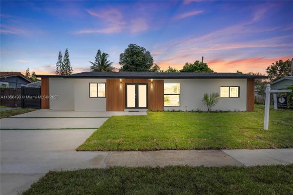 Barwal, 949 SE 5th St, Deerfield Beach, Florida 33441, image 1
