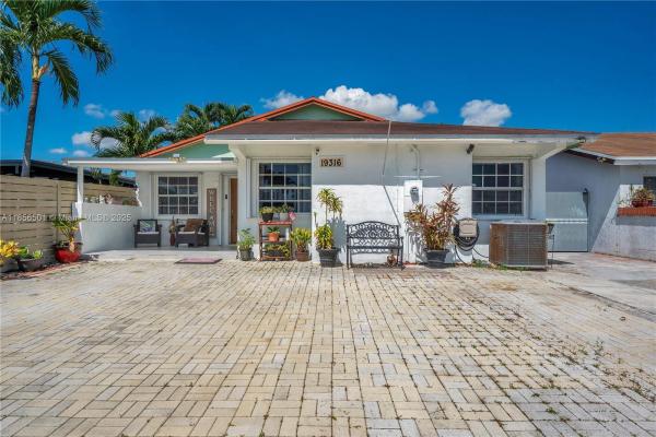 19316 SW 121st Ave, Miami, Florida 33177, image 1