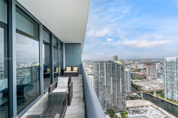 SLS Lux Brickell, 801 S Miami Ave #5207, Miami, Florida 33130, image 1