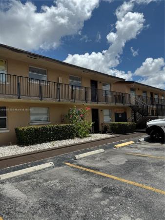 Las Villas Segovia, 5491 W 24th Ave #38, Hialeah, Florida 33016, image 1