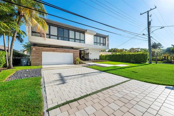 Golden Isles, 418 Sunset Dr, Hallandale Beach, Florida 33009, image 2