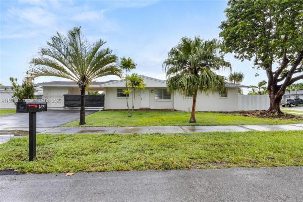 1621 NW 13th Ave 0, Unincorporated Dade County, Florida 33030, image 1