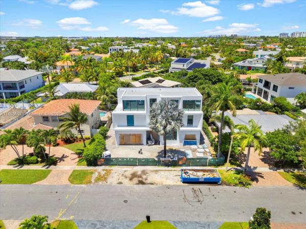 365 NE 3rd St, Boca Raton, Florida 33432, image 1