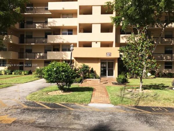 Environ 2, 3651 Environ Blvd #256, Lauderhill, Florida 33319, image 1