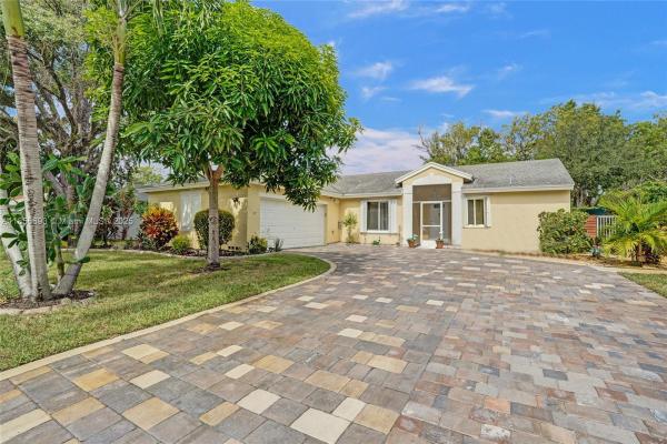 Bermuda Cove, 5540 NW 40th Ter, Coconut Creek, Florida 33073, image 1
