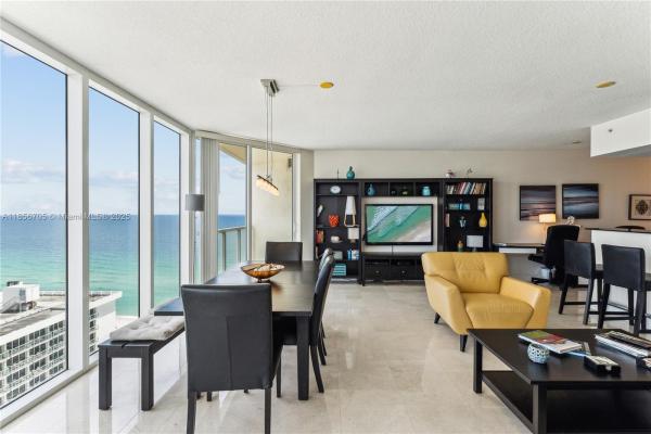 La Perla, 16699 Collins Ave #1907, Sunny Isles Beach, Florida 33160, image 1