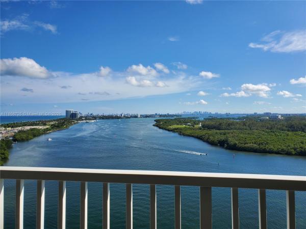 Arlen House Central, 300 Bayview Dr 1902, Sunny Isles Beach, Florida 33160, image 1