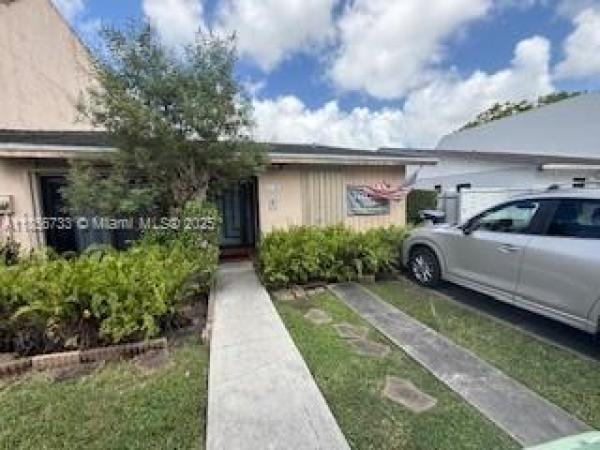 2429 SW 110th Ave Ii, Miami, Florida 33165, image 1