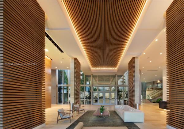 The Harbour North Tower, 16385 Biscayne Blvd #2806, North Miami Beach, Florida 33160, image 2