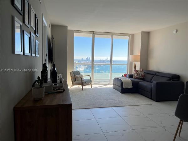 50 Biscayne, 50 Biscayne Blvd #2806, Miami, Florida 33132, image 1