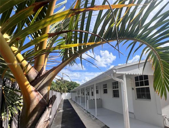 Harbordale, 716 SE 14th Ct #1-4, Fort Lauderdale, Florida 33316, image 1