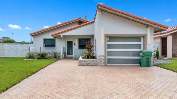 15851 SW 108th Ave, Unincorporated Dade County, Florida 33157, image 1