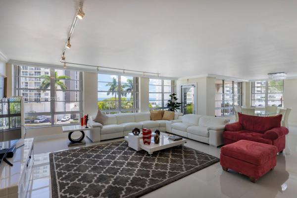 5660 Collins, 5660 Collins Ave #4B, Miami Beach, Florida 33140, image 1