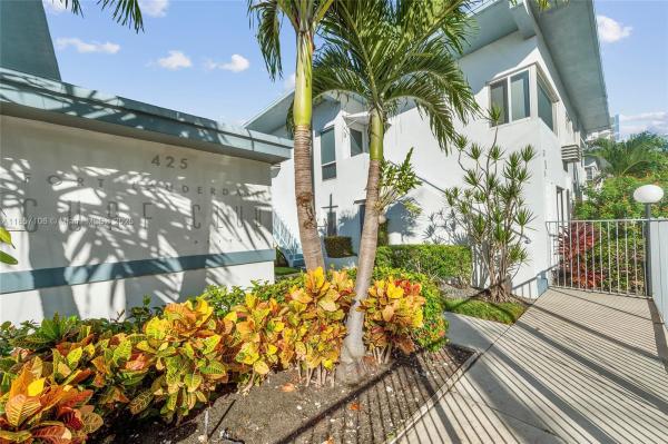 Fort Lauderdale Surf Club, 425 Bayshore Dr #1, Fort Lauderdale, Florida 33304, image 1