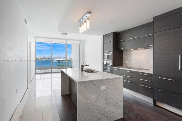900 Biscayne Bay, 900 Biscayne Blvd #1907, Miami, Florida 33132, image 1
