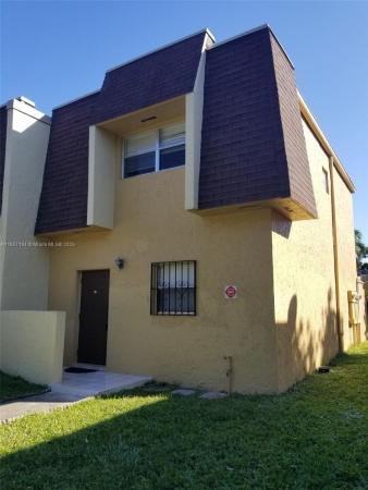 Blueberry Hill, 5845 Blueberry Ct #84, Lauderhill, Florida 33313, image 1