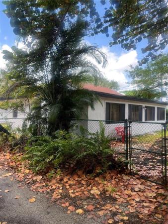 15260 NE 2nd Ave, Miami, Florida 33162, image 1