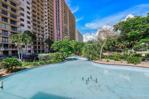 Winston Towers 600, 210 174th St #1103, Sunny Isles Beach, Florida 33160, image 2