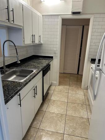 Lado Del Rio, 400 N Riverside Dr #102, Pompano Beach, Florida 33062, image 1