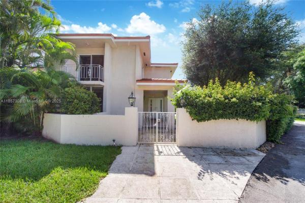 Coral Gables Country Club, 4117 Alhambra Cir #4117, Coral Gables, Florida 33146, image 1