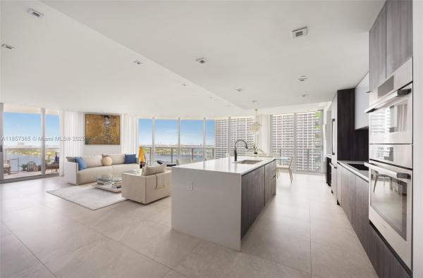 Aria On The Bay, 488 NE 18th St 1912, Miami, Florida 33132, image 1