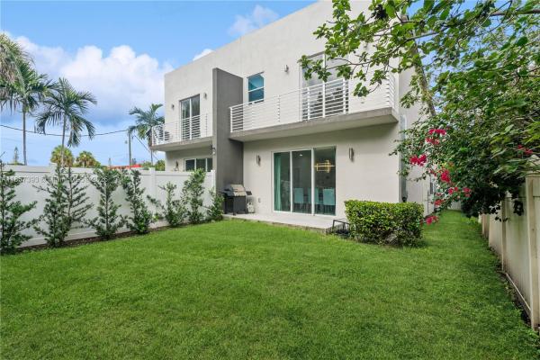 Lake Ridge, 1020 NE 17th Ter #1020, Fort Lauderdale, Florida 33304, image 1