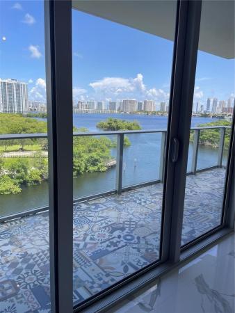 The Harbour North Tower, 16385 Biscayne Blvd 805, North Miami Beach, Florida 33160, image 1