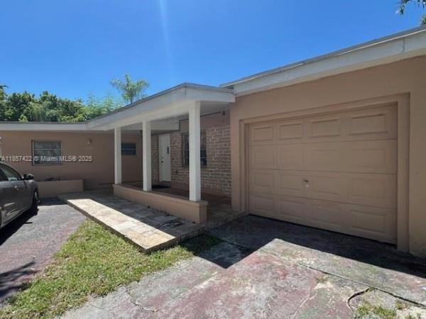 5770 SW 60th St #5770, Unincorporated Dade County, Florida 33143, image 1