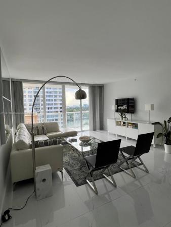 The Pavilion, 5601 Collins Ave #1115, Miami Beach, Florida 33140, image 2