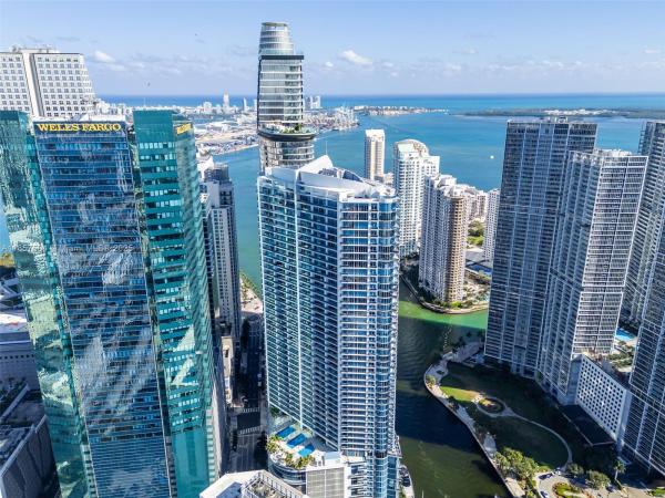Epic Hotel & Residences, 200 Biscayne Boulevard Way 506, Miami, Florida 33131, image 1