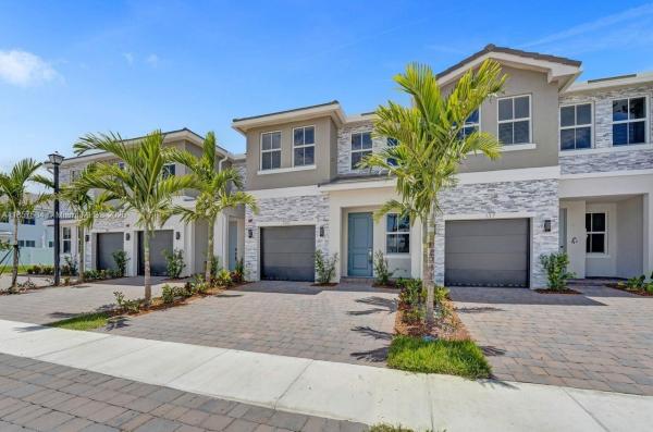 Merrick Square, 133 SW 171st Way, Pembroke Pines, Florida 33027, image 1