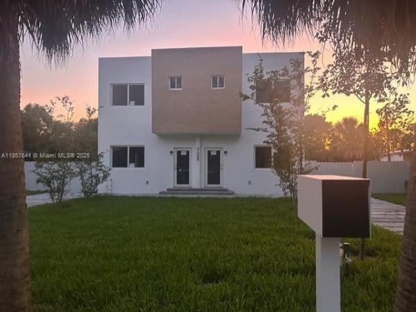 Liberty Park, 723 NW 19th Ave #B, Fort Lauderdale, Florida 33311, image 1