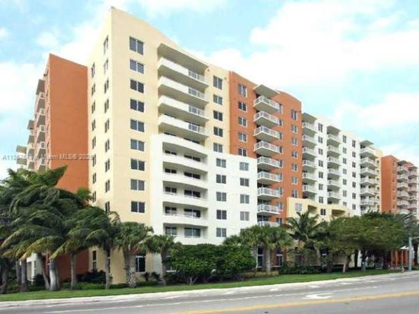 Venture At Aventura East, 18800 NE 29 Ave 902, Aventura, Florida 33180, image 1