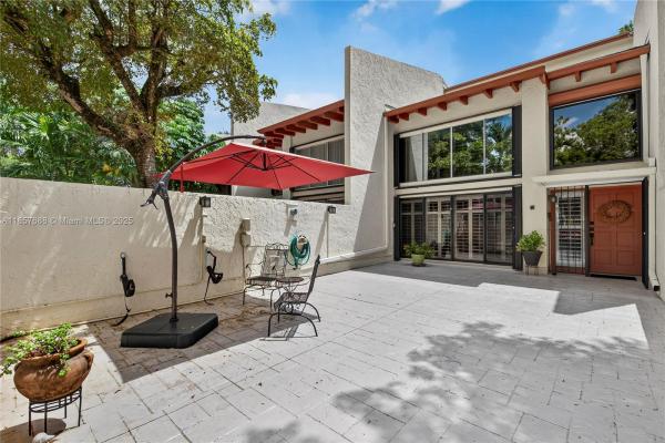 Sunset Kendall Villas, 7877 SW 105th Pl, Kendall, Florida 33173, image 3