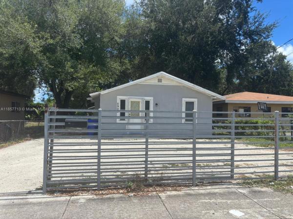 Buena Vista Gardens, 5909 NW 5th Ct #1, Miami, Florida 33127, image 1