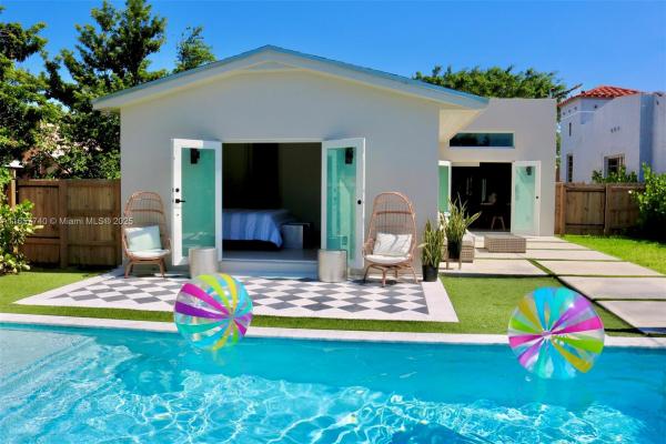 McAllister Terrace, 2975 SW 15th St, Miami, Florida 33145, image 1