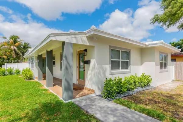 Lake Ridge, 1101 N Victoria Park Rd #1-2, Fort Lauderdale, Florida 33304, image 1