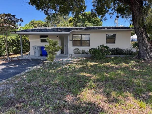 North Pompano Beach, 3840 NE 12th Ave, Pompano Beach, Florida 33064, image 1